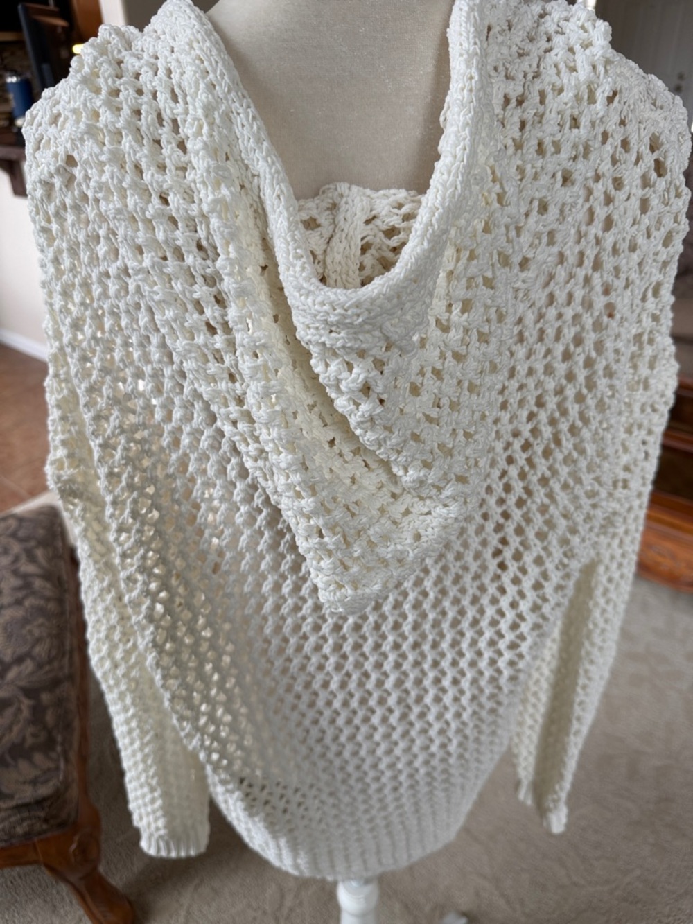 Women's Cream Open-Knit Hoodie Sweater Nicole Miller - Picture 4 of 6